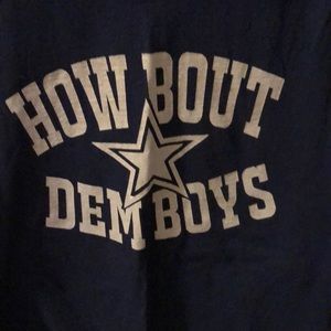 Dallas cowboys tshirt. Navy blue.